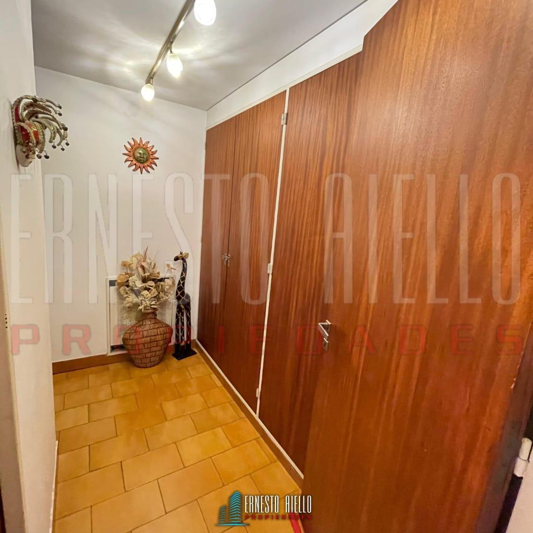 Venta Semipiso 3 Amb con Cochera y Balcon Frente a Plaza Conesa, Quilmes Centro 3