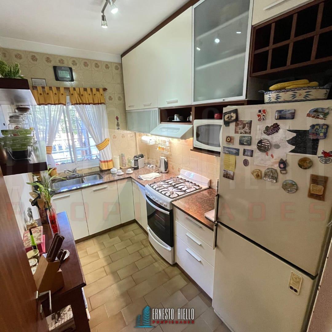 Venta Semipiso 3 Amb con Cochera y Balcon Frente a Plaza Conesa, Quilmes Centro 5
