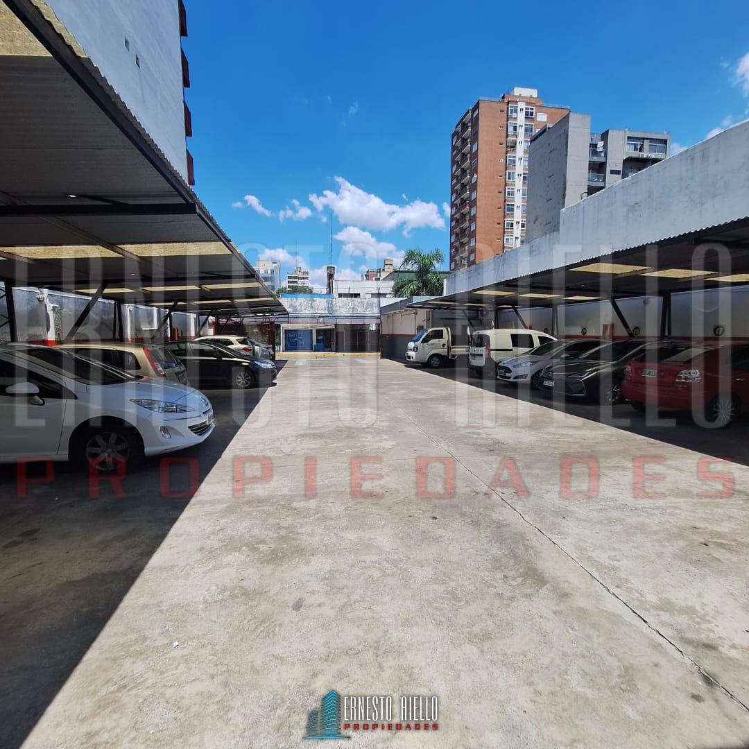 Venta Lote Actualmente Estacionamiento y Local Comercial, Quilmes Centro. 5