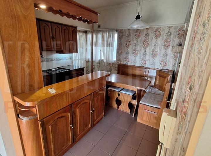 ALQUILER DEPTO 4 AMBIENTES CON BALCON, QUILMES CENTRO. 4