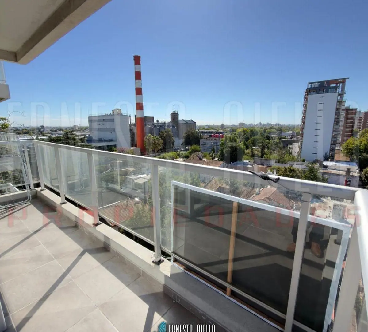 ¡ALQUILER DEPTO TRES AMBIENTES CON BALCON Y COCHERA EN SUBSUELO, QUILMES CENTRO! 5