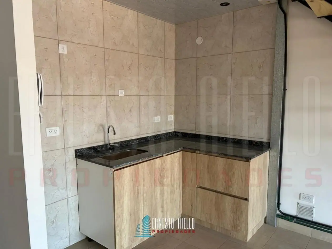 A. ¡ALQUILER DEPARTAMENTO DOS AMBIENTES EN QUILMES! 4