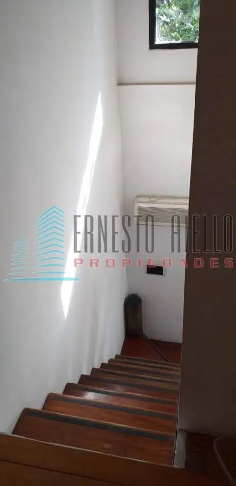 A. VENTA DEPARTAMENTO 3 AMBIENTES - QUILMES CENTRO 4