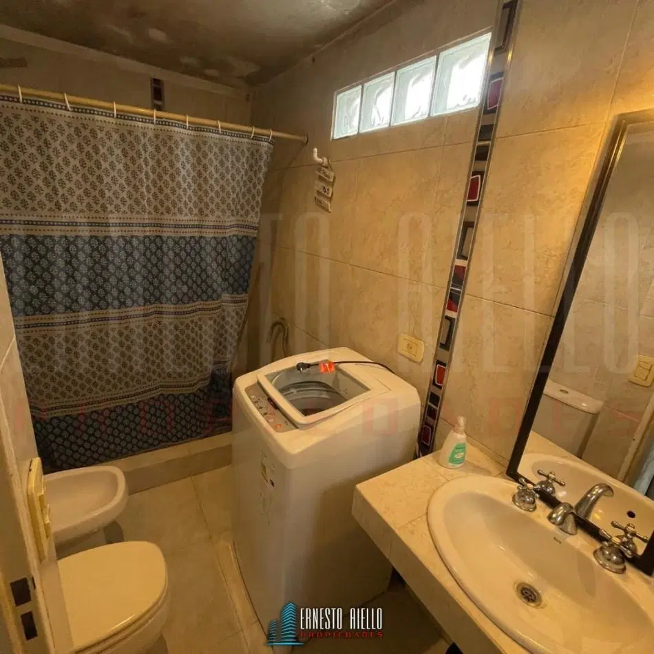 ¡ALQUILER DEPARTAMENTO DE DOS AMBIENTES CON DOBLE BALCON EN BERNAL CENTRO! 4