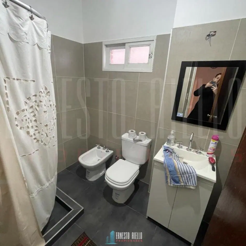 ALQUILER DEPARTAMENTO 3 AMBIENTES CON BALCON, QUILMES CENTRO. 3