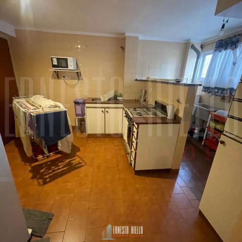 ALQUILER DEPARTAMENTO 3 AMBIENTES CON BALCON, QUILMES CENTRO. 5