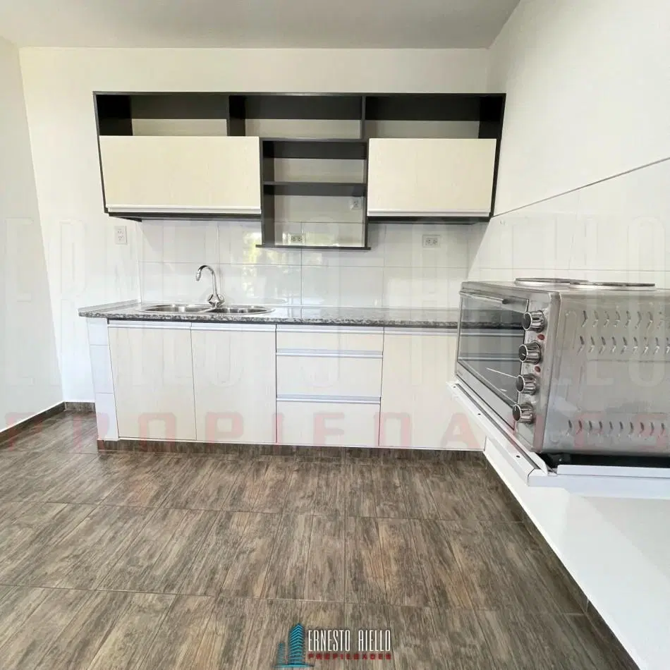 ALQUILER DEPTO TIPO LOFT 2 AMBIENTES EN QUILMES OESTE. 1