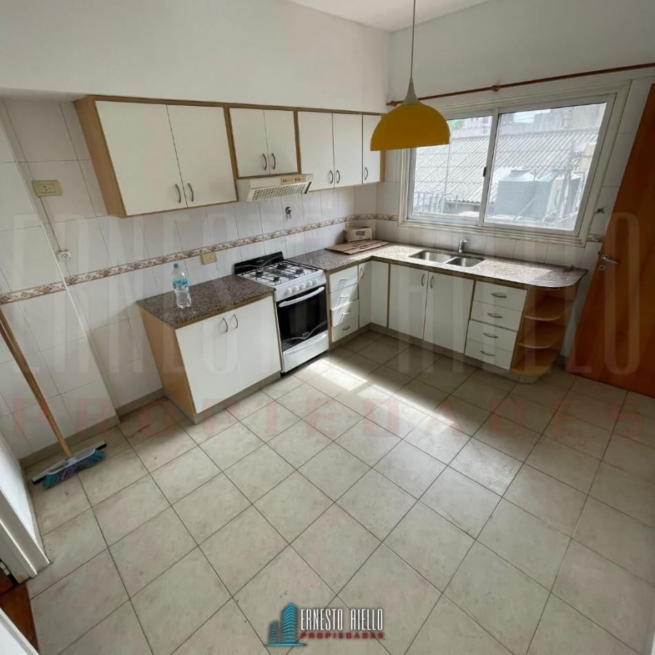 Foto de ALQUILER PISO 3 AMBIENTES EN QUILMES CENTRO., imagen 1