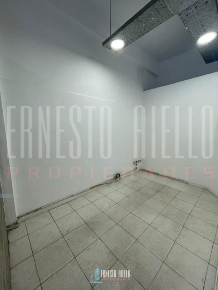 Foto de ALQUILER LOCAL COMERCIAL EN QUILMES CENTRO., imagen 1