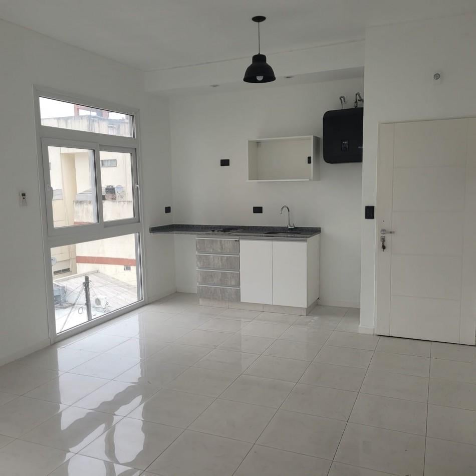 Foto de ALQUILER MONOAMBIENTE APTO PROFESIONAL. QUILMES CENTRO, imagen 2