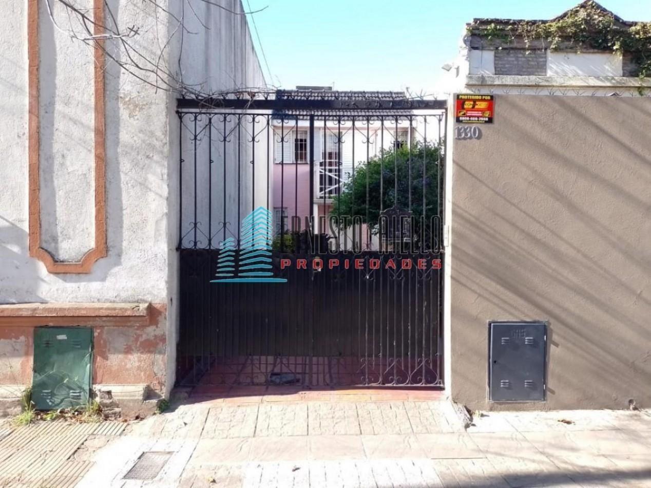Foto de VENTA IMPECABLE DUPLEX CON COCHERA - QUILMES, imagen 1