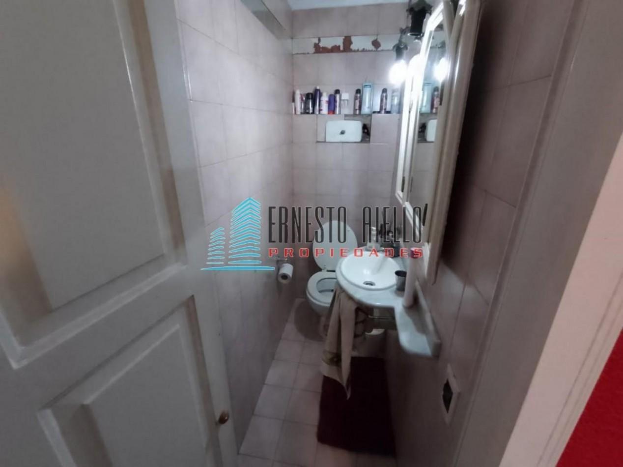 Foto de VENTA IMPECABLE DUPLEX CON COCHERA - QUILMES, imagen 4