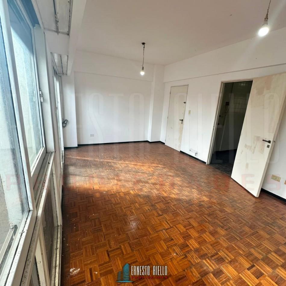 Foto de VENTA DEPARTAMENTO 3 AMBIENTES CON COCINA INDEPENDIENTE- HERMOSAS, imagen 3