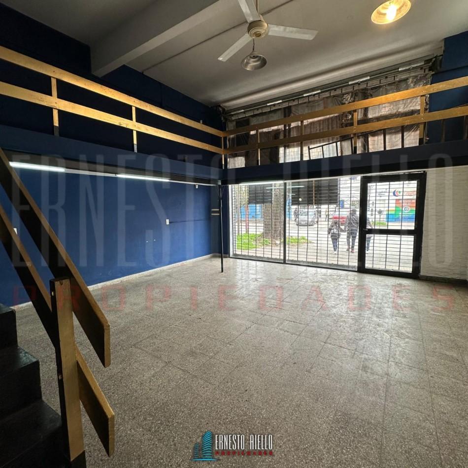 Foto de ALQUILER LOCAL COMERCIAL EN BERNAL OESTE., imagen 1