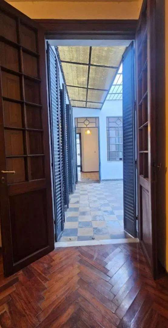 En venta, Casa de 175 m2 con 6 dormitorios IDEAL RESIDENCIA UNIVERSITARIA/HOSTEL 2
