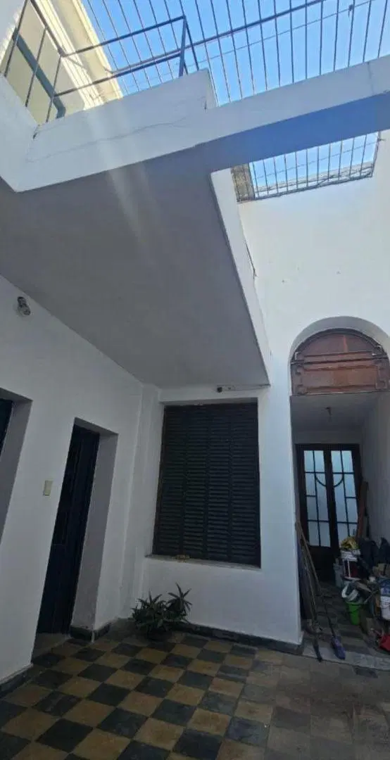 En venta, Casa de 175 m2 con 6 dormitorios IDEAL RESIDENCIA UNIVERSITARIA/HOSTEL 4
