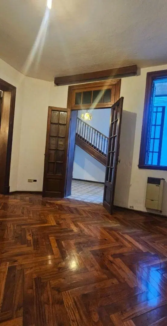 En venta, Casa de 175 m2 con 6 dormitorios IDEAL RESIDENCIA UNIVERSITARIA/HOSTEL 5