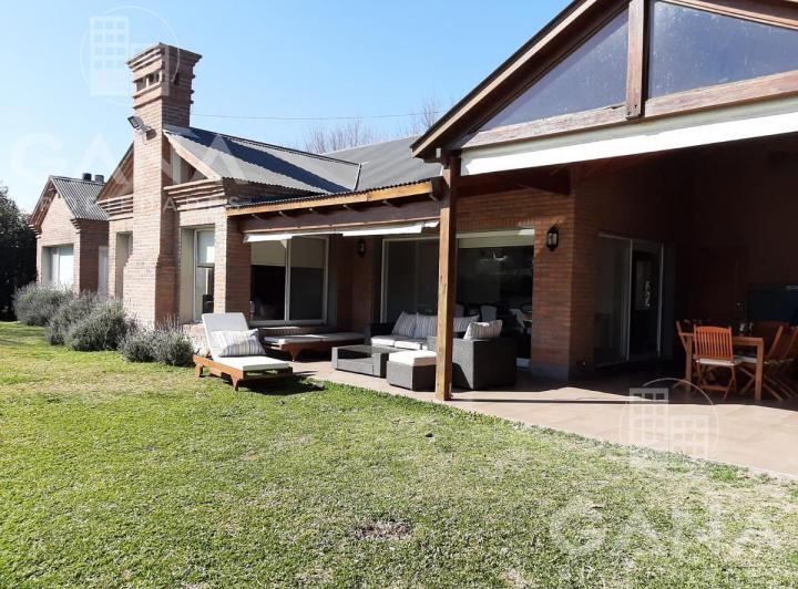 Casa Venta Los Alamos - 3 Dormitorios - 2000m2 Terreno 1
