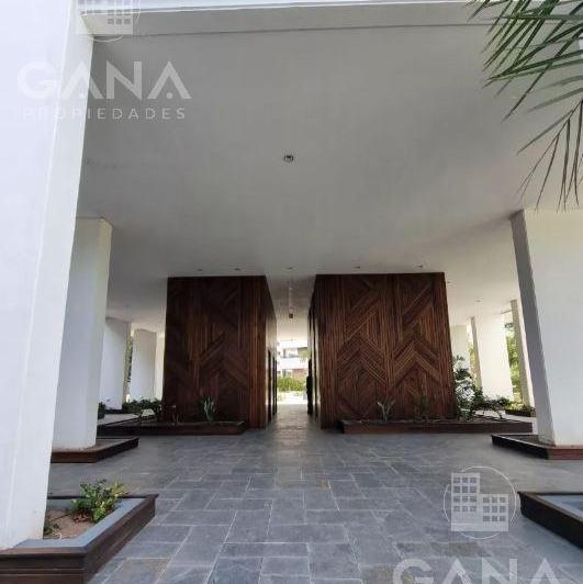 Venta de Departamento en Puerto Norte Rosario 1 dormitorio con amplio balcón y Cochera 2