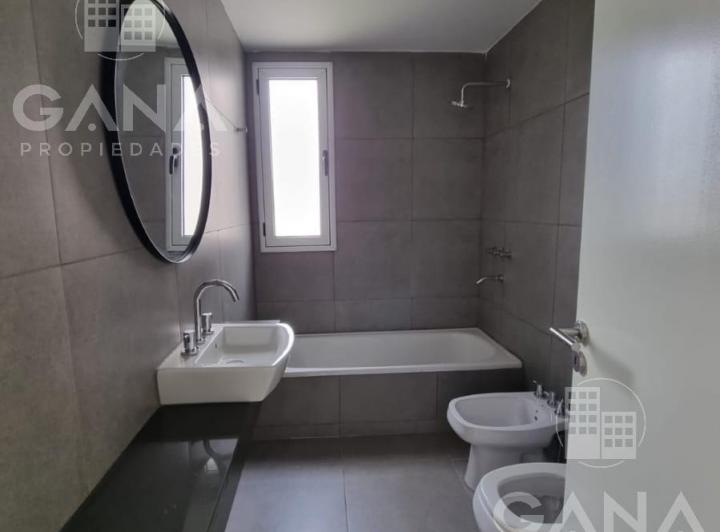Venta Departamento Funes 2 dormitorios - cochera. 3