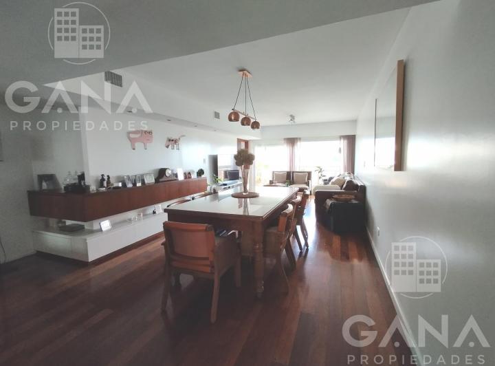 Venta Departamento 4 dormitorios sobre Pellegrini. 5