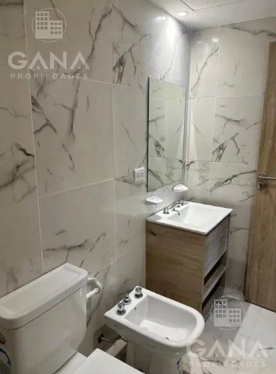 Venta Departamento de 1 Dormitorio  con Balcón Mitre al 1100 4