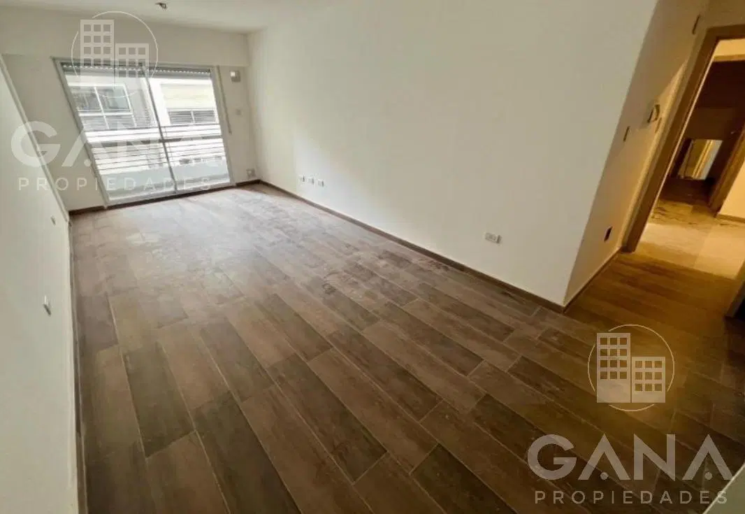 Venta Departamento de 1 Dormitorio con Balcón Mitre al 1100 1