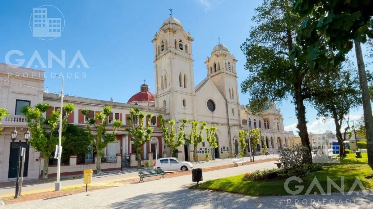 Venta de Terreno a partir de los 1700m2. Oportunidad para Proyecto 4