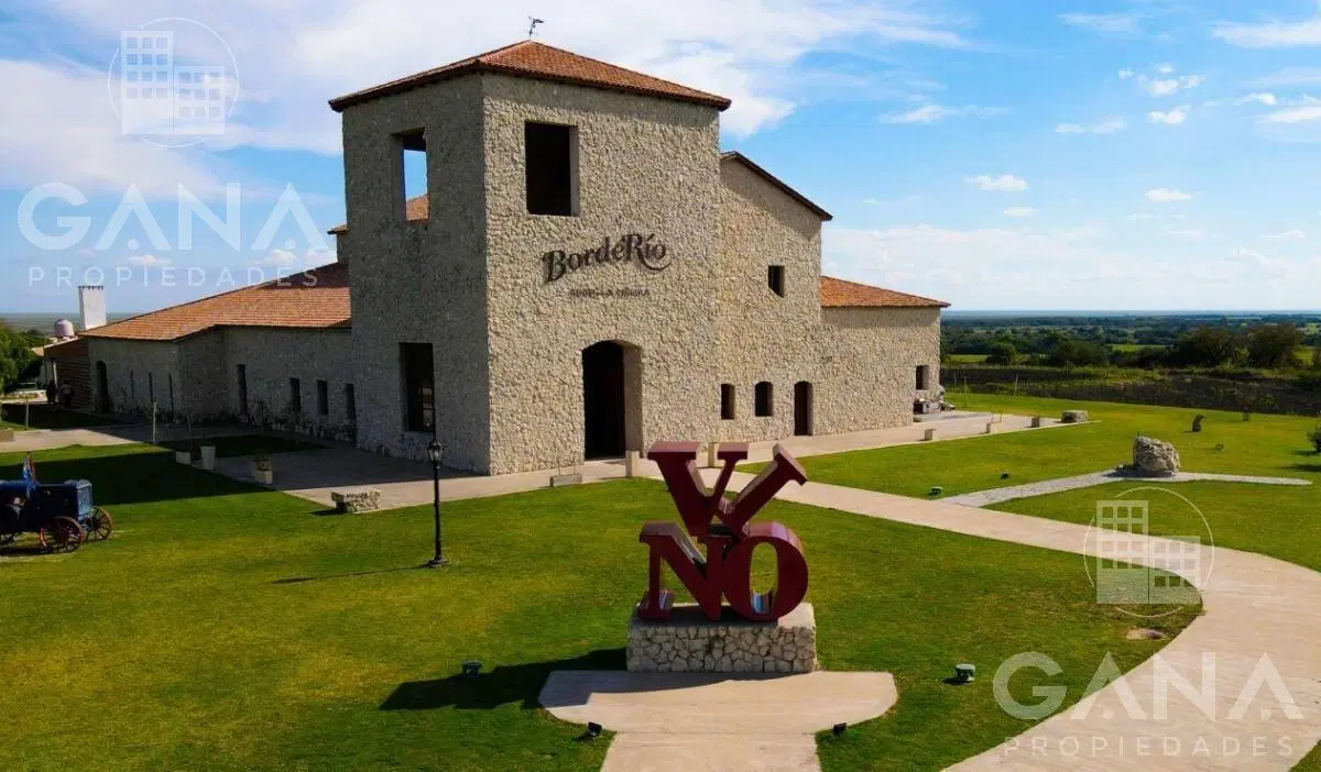Venta de Terreno a partir de los 1700m2. Oportunidad para Proyecto 5
