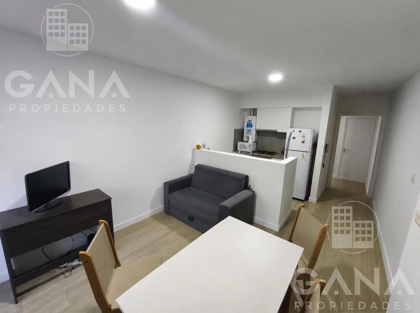 Departamento en venta de 1 dormitorio con balcón al frente 2
