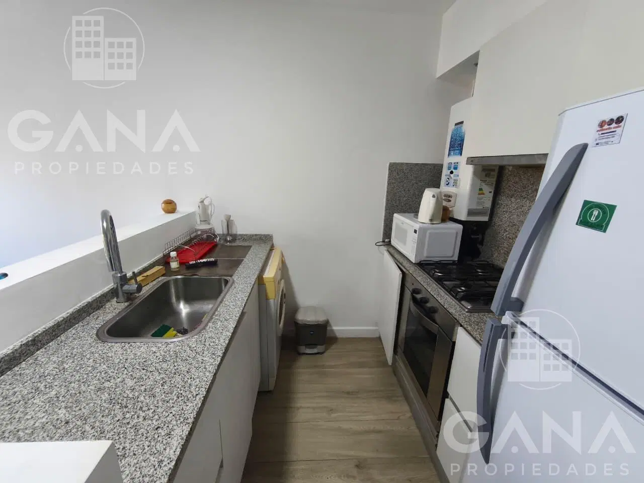 Departamento en venta de 1 dormitorio con balcón al frente 5