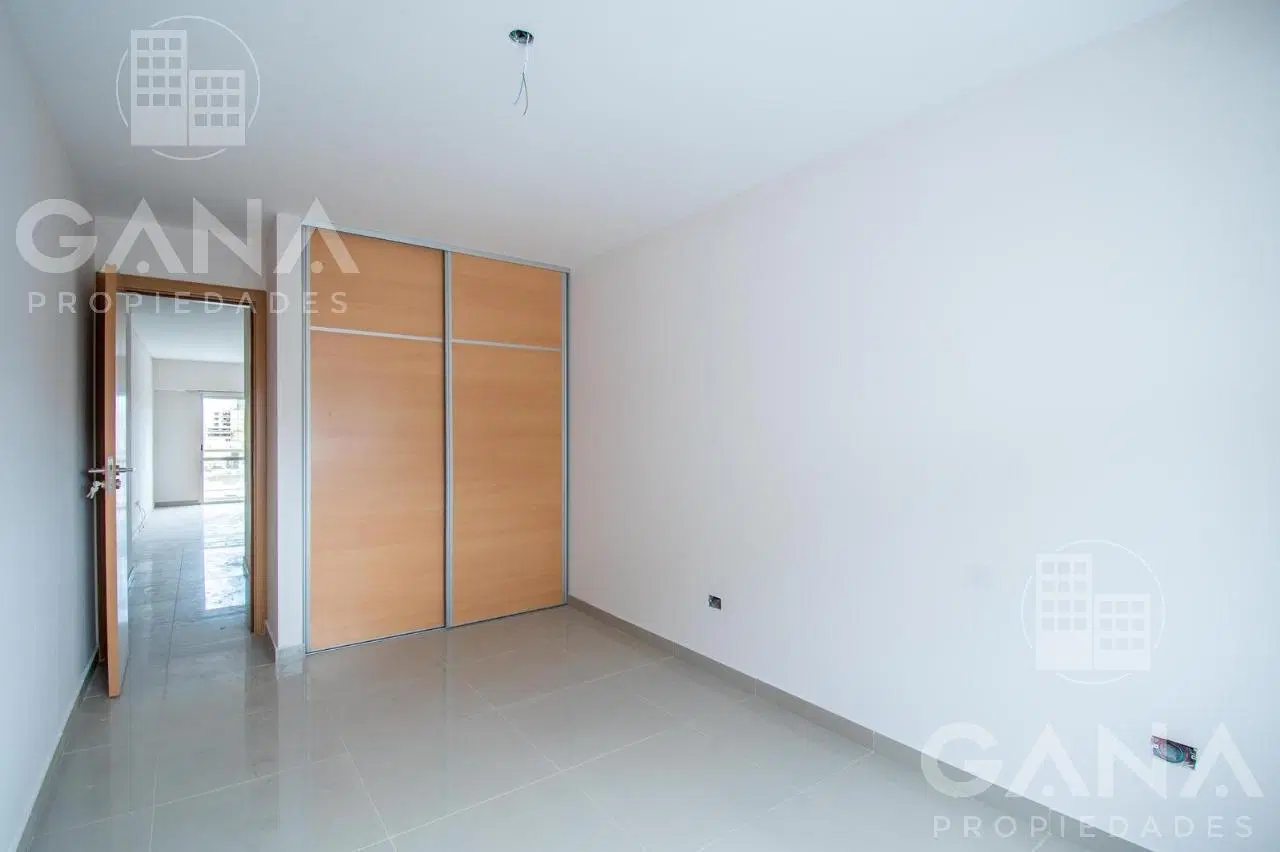 Venta Departamento 1 Dormitorio en Martin con Balcón 3