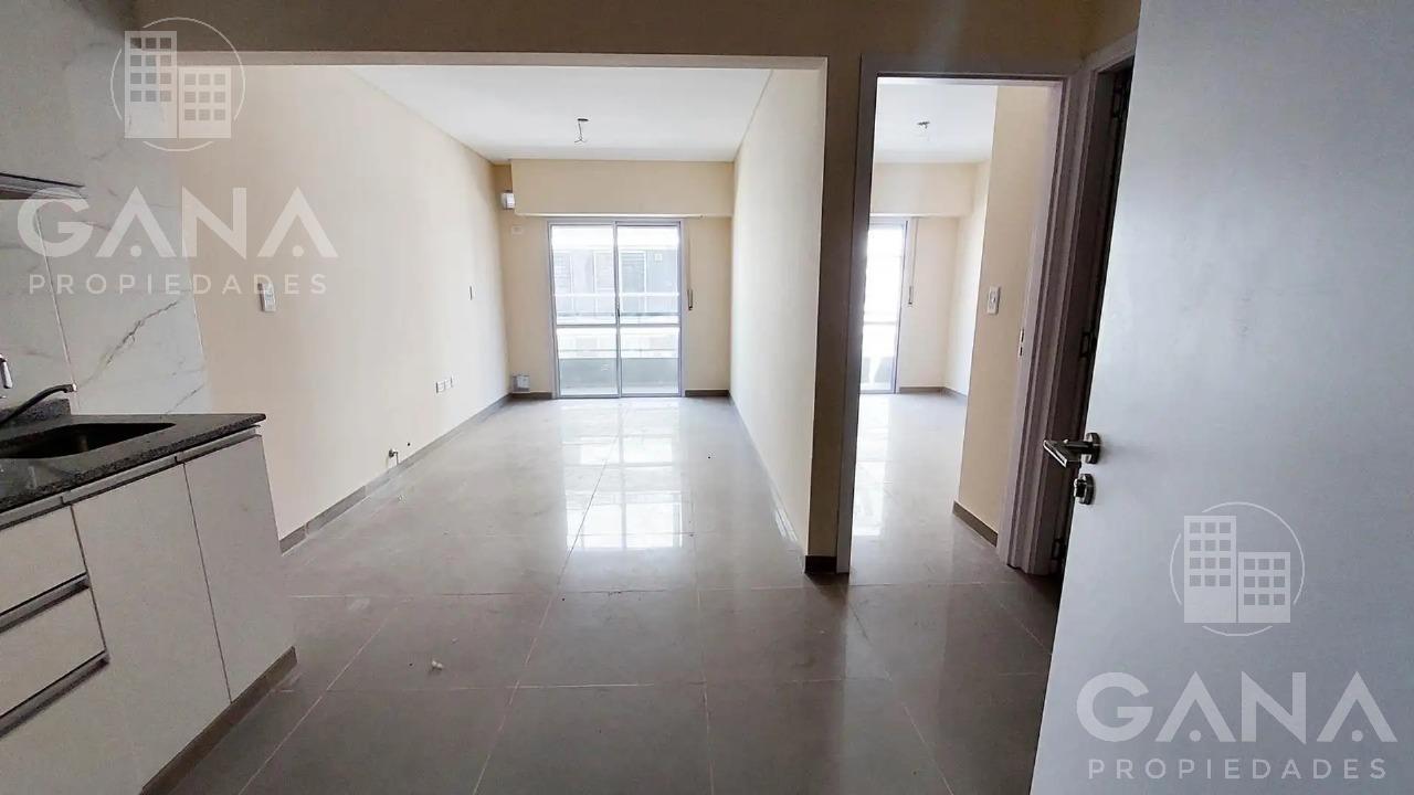Foto de Venta Departamento Monoambiente en Martin con Balcón, imagen 1