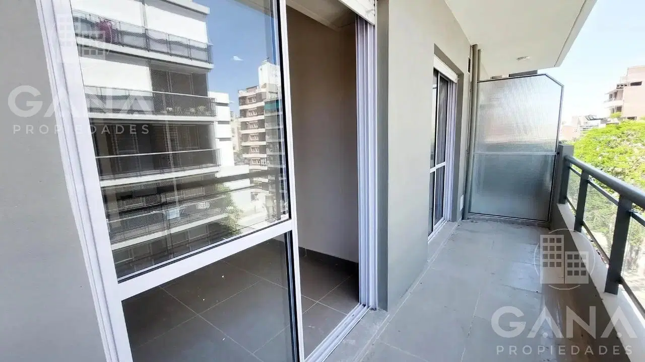 Departamento en Venta 1 Dormitorio en Martin con Balcón 5