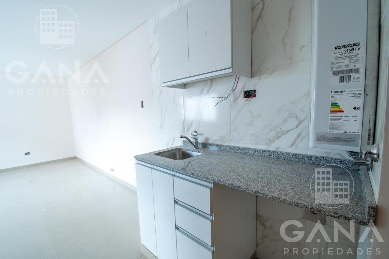 Departamento en Venta 1 Dormitorio en Martin con Balcón