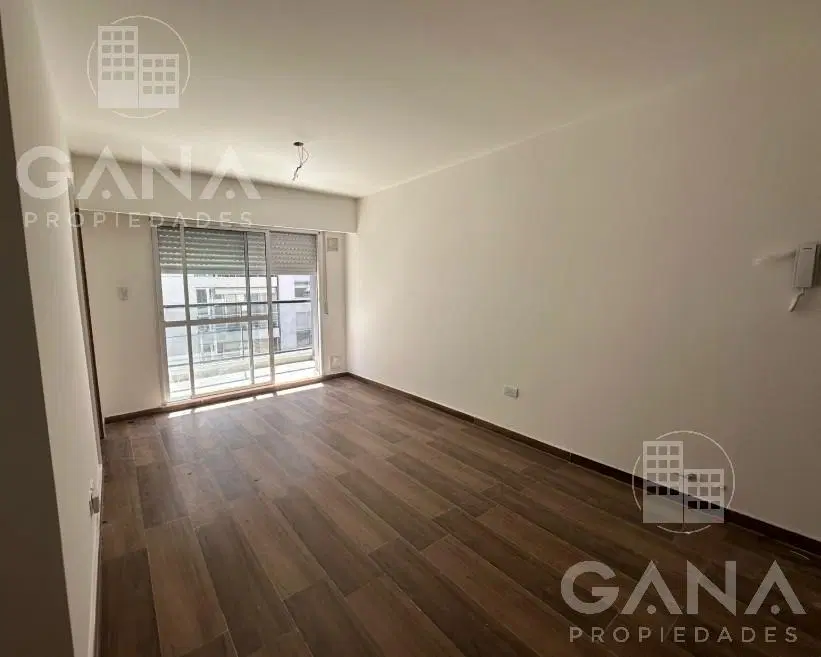 Venta de Departamento 1 dormitorio en barrio martin con balcon 5