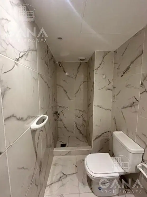 Venta Departamento de 1 Dormitorio con Balcón Mitre al 1100 2