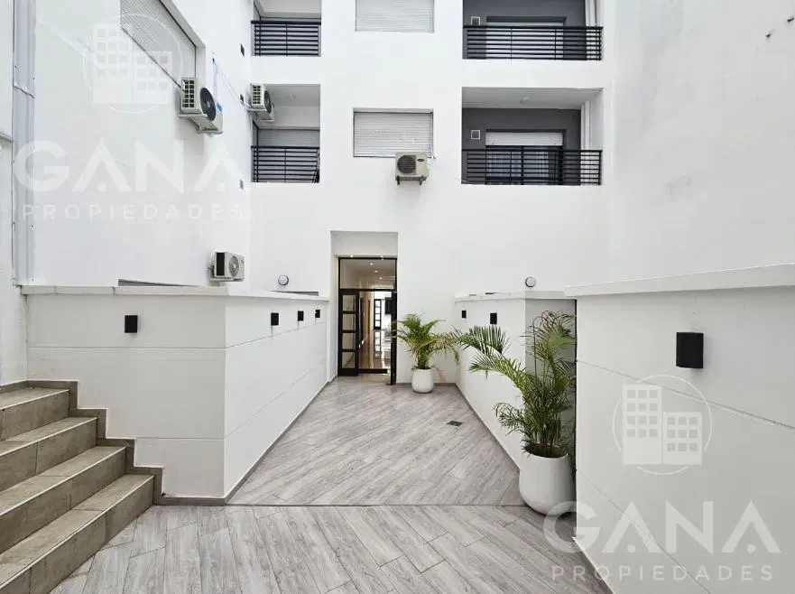 Venta Departamento en Centro 1 dormitorio con balcon 1