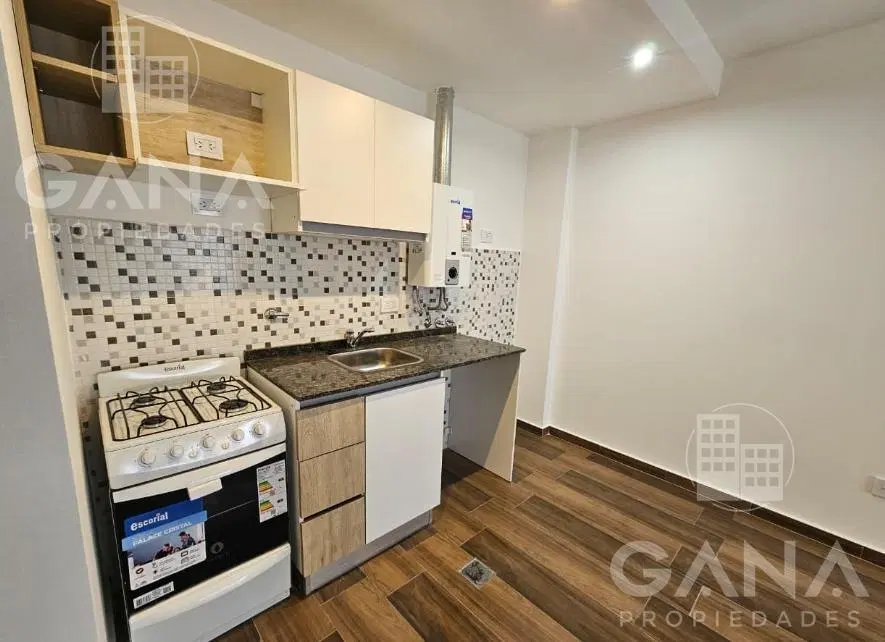 Venta Departamento en Centro 1 dormitorio con balcon 3