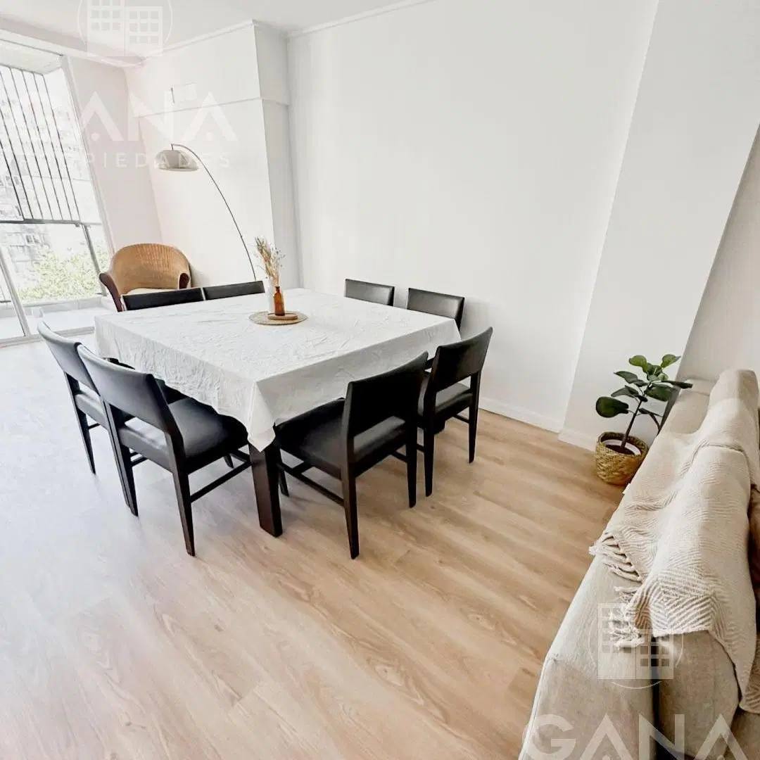 Venta Departamento en barrio Martin a 100 mt de Avenida Pellegrini. 1