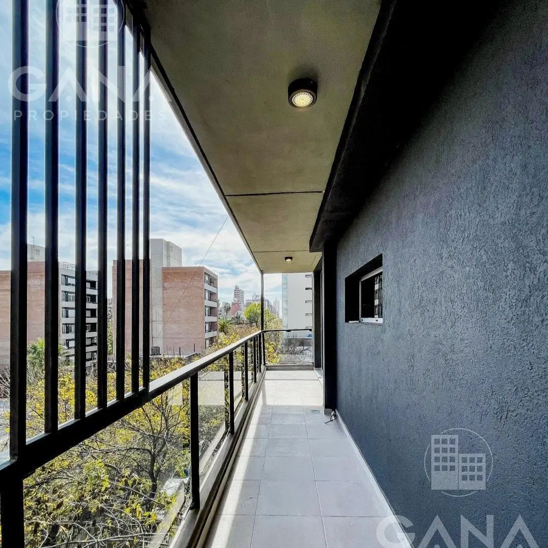 Venta Departamento en barrio Martin a 100 mt de Avenida Pellegrini. 5
