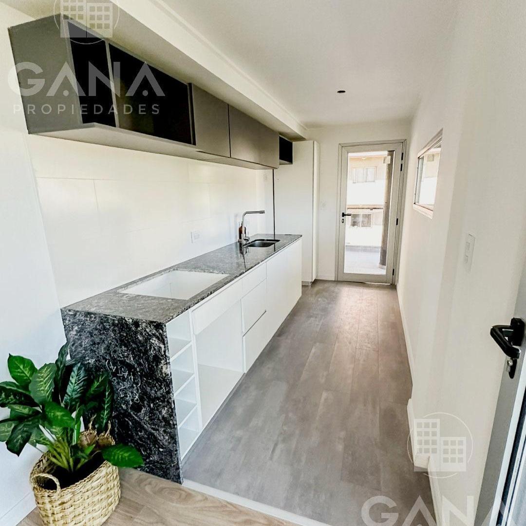 Foto de Venta Departamento en barrio Martin a 100 mt de Avenida Pellegrini., imagen 5