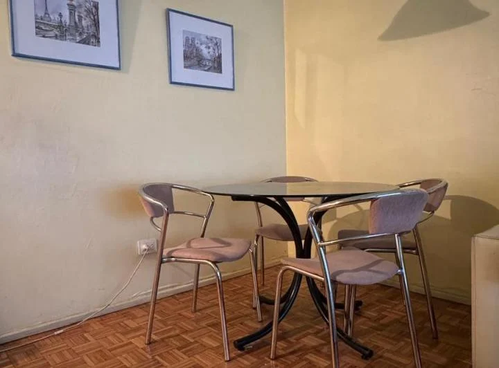 Departamento en Abasto 3