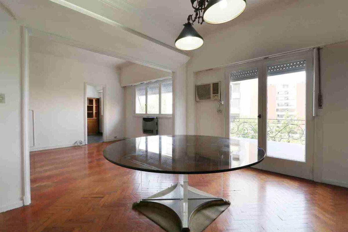 Venta Semipiso 4 Amb C/depen/balcon/cochera - Flores 4