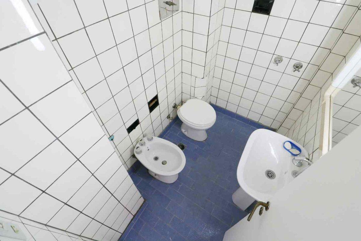 Venta Semipiso 4 Amb C/depen/balcon/cochera - Flores 4