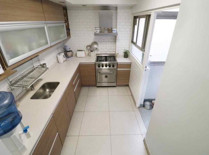 VENTA DEPARTAMENTO DE 4 AMB CON BALCÓN Y COCHERA 5