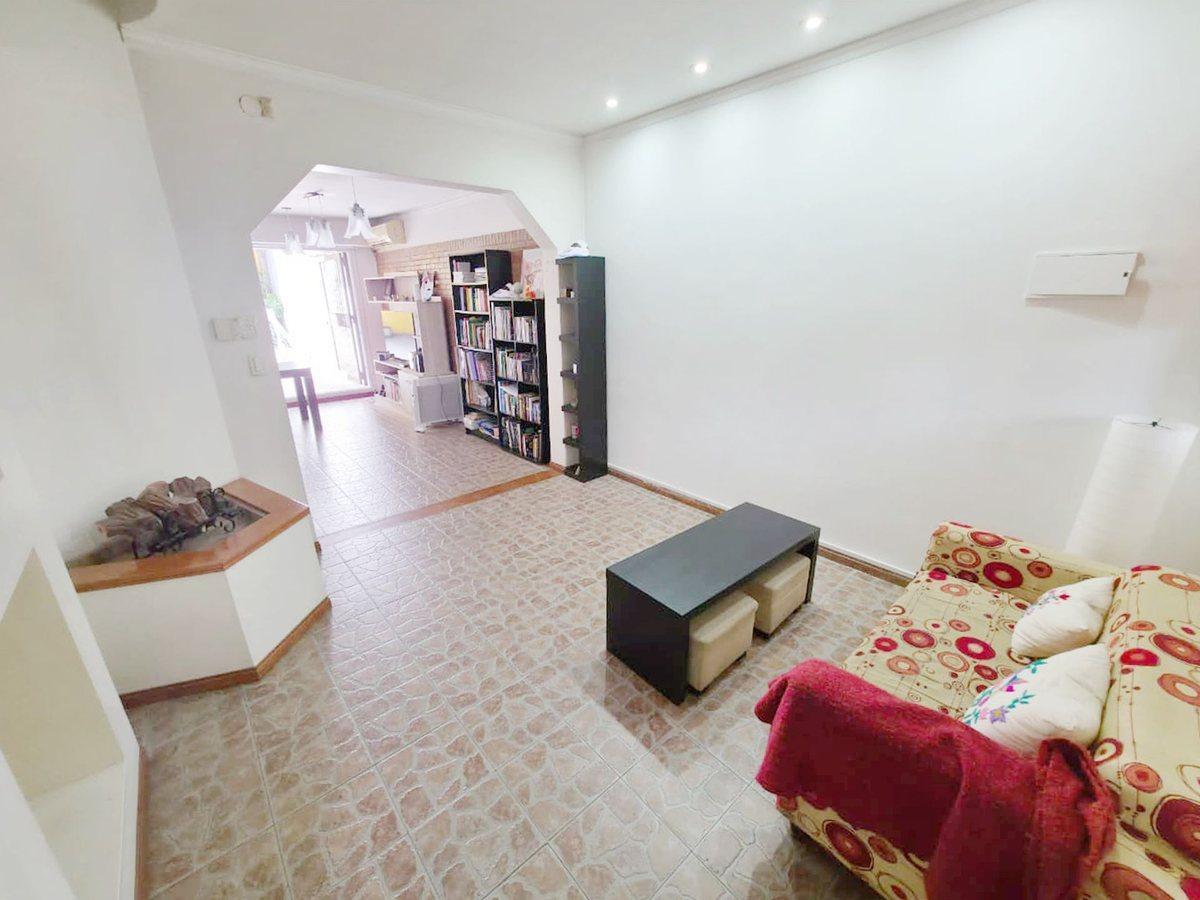 OPORTUNIDAD!!! VENTA CASA 4 AMBIENTES- S. LUGARES