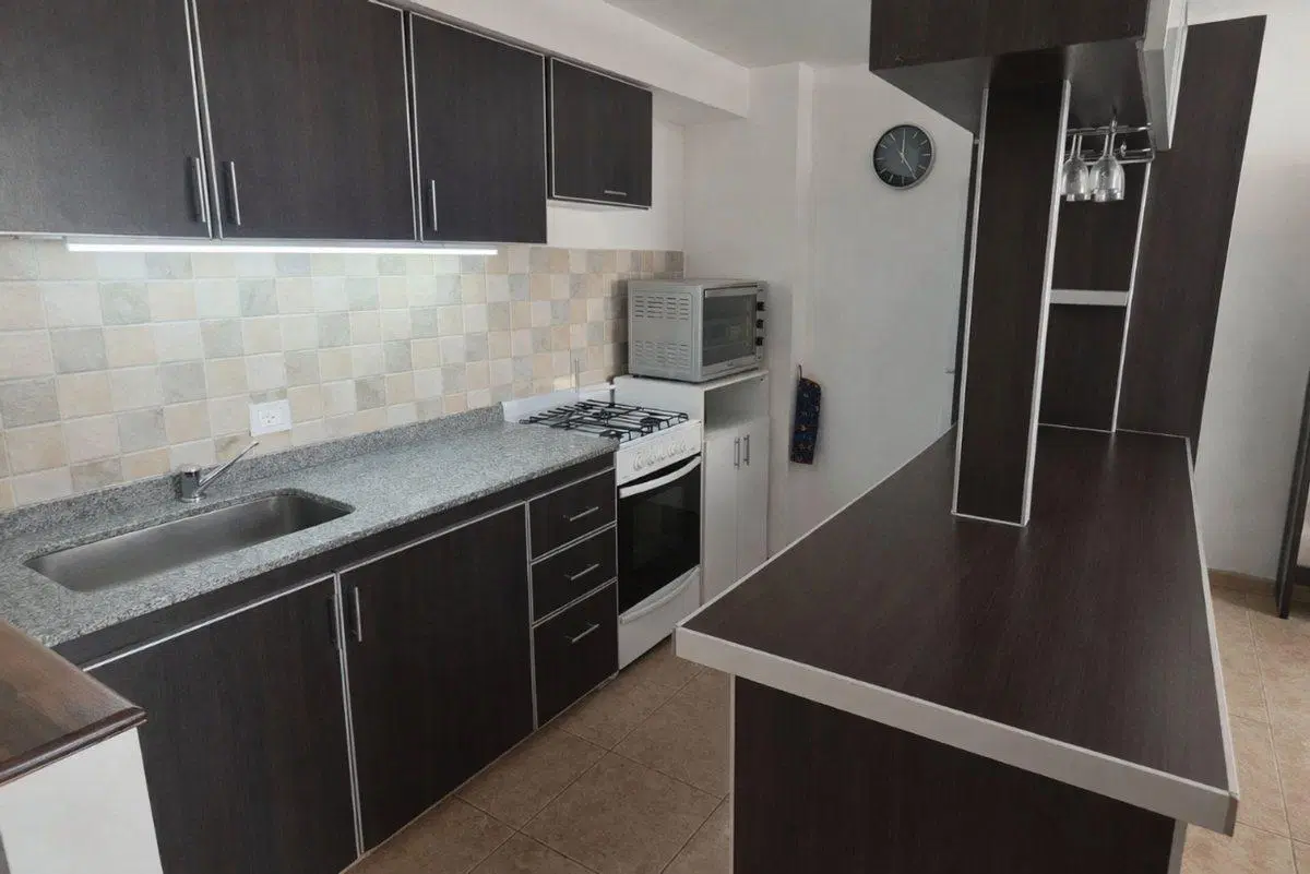 DPTO. EN DUPLEX 2 AMBIENTES CON BALCON Y PATIO 4