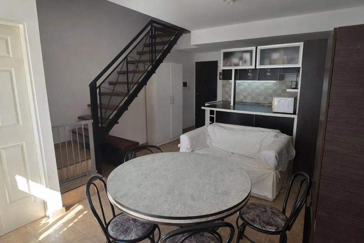 DPTO. EN DUPLEX 2 AMBIENTES CON BALCON Y PATIO 5