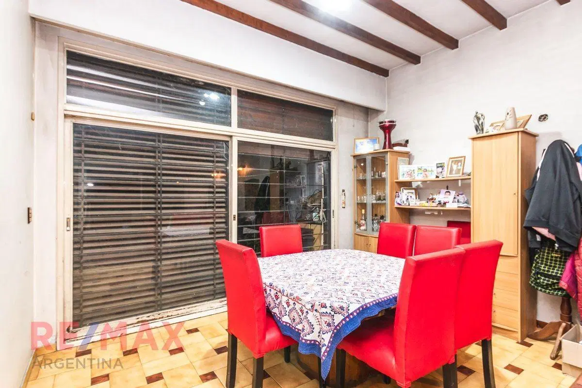 VENTA CASA 6 AMB VILLA SARMIENTO A REFACCIONAR 4